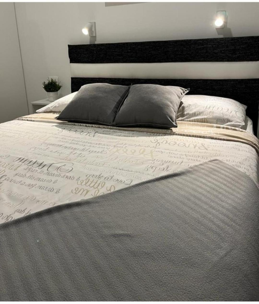 Meldolla Appartement Zagreb Buitenkant foto
